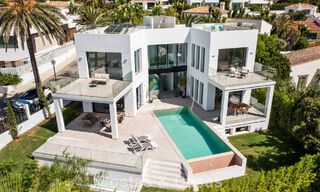 Move-in ready luxury villa with contemporary architecture for sale on the beachside east of Marbella center 787188 