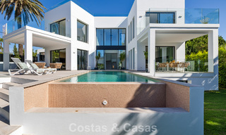 Move-in ready luxury villa with contemporary architecture for sale on the beachside east of Marbella center 787197 