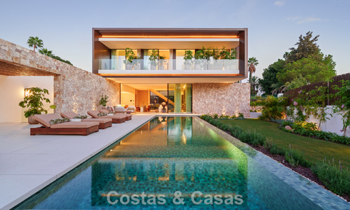 Advanced luxury villa for sale in a quiet residential area on Marbella's Golden Mile 787209