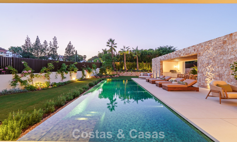 Advanced luxury villa for sale in a quiet residential area on Marbella's Golden Mile 787213