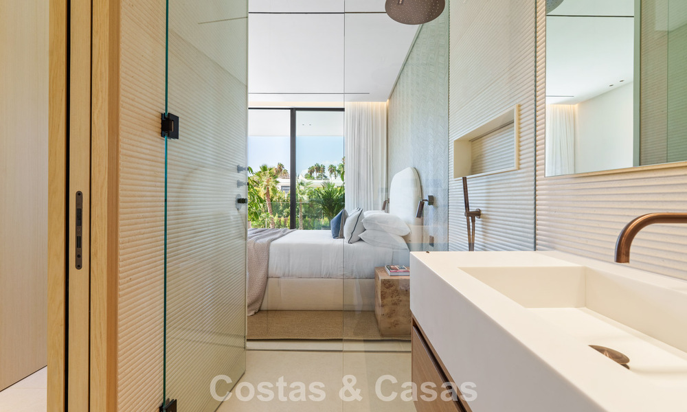 Advanced luxury villa for sale in a quiet residential area on Marbella's Golden Mile 787217