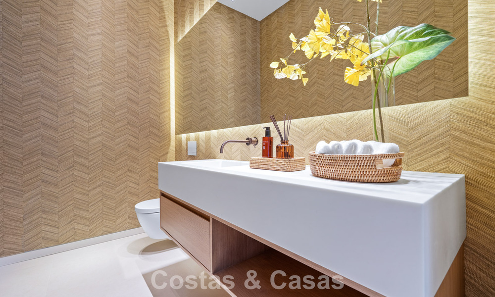 Advanced luxury villa for sale in a quiet residential area on Marbella's Golden Mile 787243