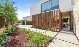 Advanced luxury villa for sale in a quiet residential area on Marbella's Golden Mile 787255 