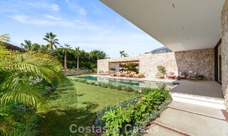 Advanced luxury villa for sale in a quiet residential area on Marbella's Golden Mile 787257 