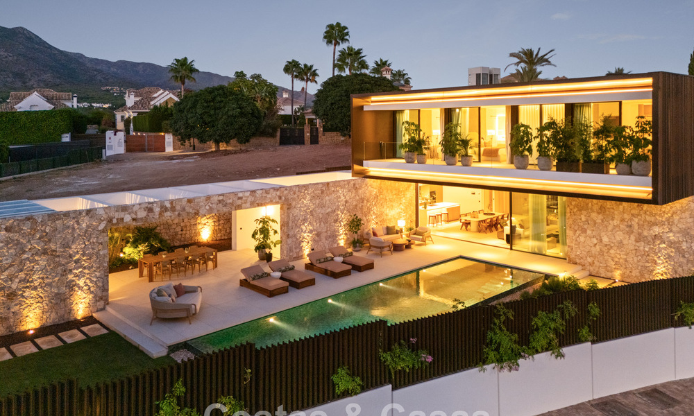 Advanced luxury villa for sale in a quiet residential area on Marbella's Golden Mile 787264