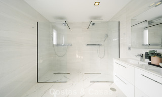 Modernized villa for sale within walking distance of amenities and Puerto Banus, Marbella 787372 