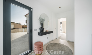 Modernized villa for sale within walking distance of amenities and Puerto Banus, Marbella 787392 