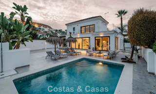 Modernized villa for sale within walking distance of amenities and Puerto Banus, Marbella 787411 