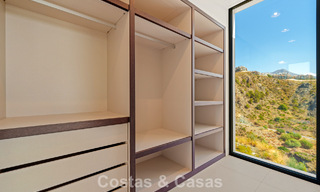 Sophisticated villa with panoramic views for sale in a gated community in La Quinta, Marbella - Benahavis 787319 