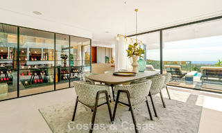 Sophisticated villa with panoramic views for sale in a gated community in La Quinta, Marbella - Benahavis 787333 