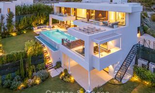 Sophisticated villa with panoramic views for sale in a gated community in La Quinta, Marbella - Benahavis 787361 