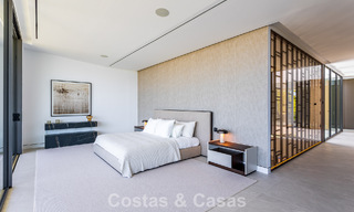 Exclusive residence with sea views for sale in a progressive complex with 24-hour security on Marbella's Golden Mile 787280 