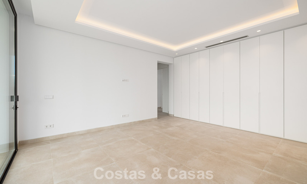 Contemporaine villa te koop op wandelafstand van het strand en voorzieningen in Marbella centrum 787461