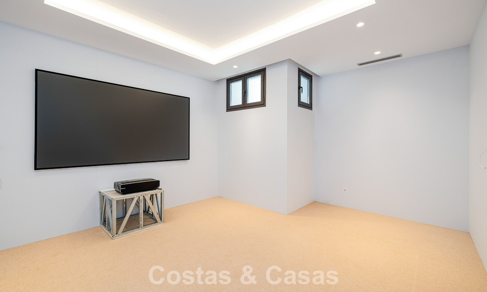 Contemporaine villa te koop op wandelafstand van het strand en voorzieningen in Marbella centrum 787474