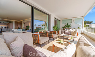 Luxury duplex apartment with sea views for sale in a prime Sierra Blanca complex on Marbella's Golden Mile 787555 