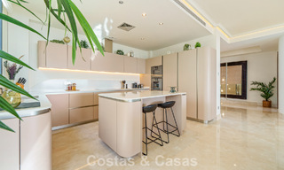 Luxury duplex apartment with sea views for sale in a prime Sierra Blanca complex on Marbella's Golden Mile 787586 