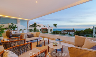 Luxury duplex apartment with sea views for sale in a prime Sierra Blanca complex on Marbella's Golden Mile 787598 