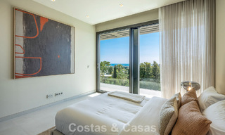 Move-in ready, luxurious, new-build villa for sale in a prestigious 5* golf resort in Marbella - Benahavis 787439 