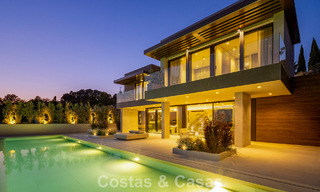 Move-in ready, luxurious, new-build villa for sale in a prestigious 5* golf resort in Marbella - Benahavis 787454 