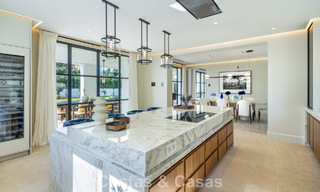 Exquisite luxury villa for sale in the exclusive Cascada de Camoján neighborhood on Marbella's Golden Mile 787600 