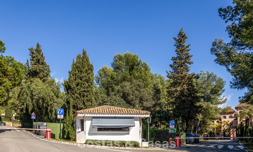 Exquisite luxury villa for sale in the exclusive Cascada de Camoján neighborhood on Marbella's Golden Mile 795101