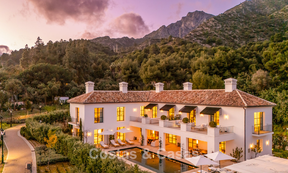 Exquisite luxury villa for sale in the exclusive Cascada de Camoján neighborhood on Marbella's Golden Mile 795102