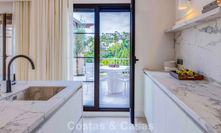 Move-in ready, contemporary renovated corner penthouse for sale in Marbella - Benahavis 787898 