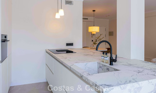 Move-in ready, contemporary renovated corner penthouse for sale in Marbella - Benahavis 787901 