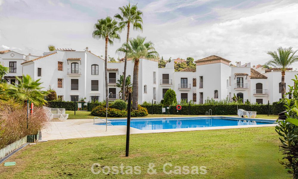 Move-in ready, contemporary renovated corner penthouse for sale in Marbella - Benahavis 787928