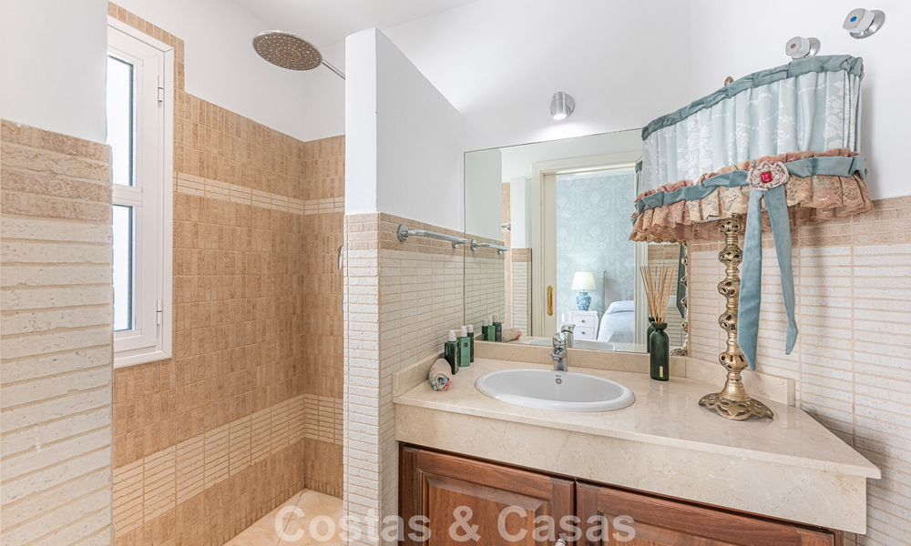 Mediterranean luxury villa with panoramic views for sale nestled in the green hills of Marbella - Benahavis 789894