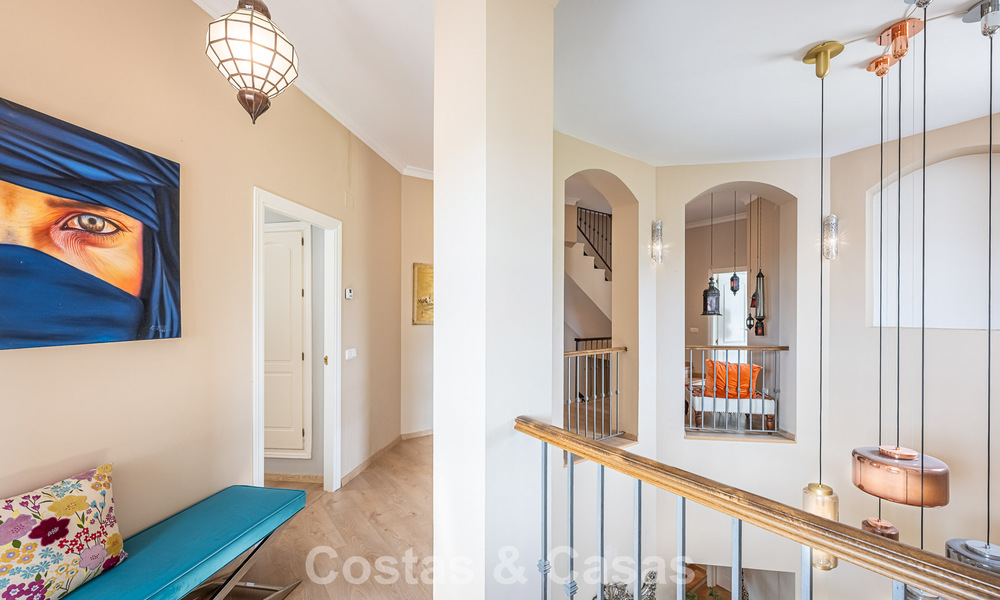 Mediterranean luxury villa with panoramic views for sale nestled in the green hills of Marbella - Benahavis 789899