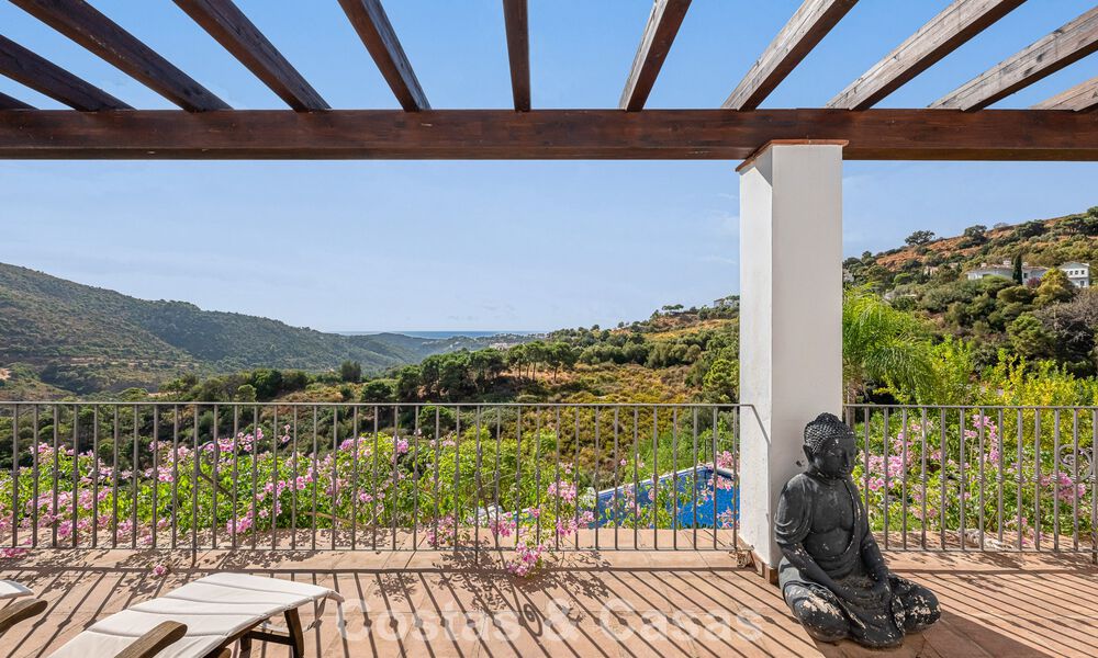Mediterranean luxury villa with panoramic views for sale nestled in the green hills of Marbella - Benahavis 789913