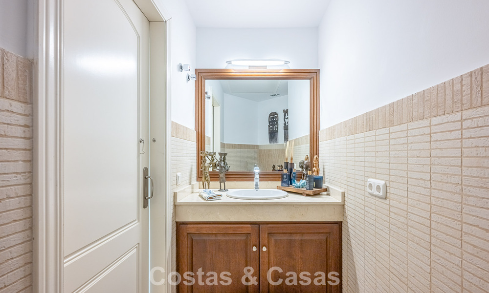 Mediterranean luxury villa with panoramic views for sale nestled in the green hills of Marbella - Benahavis 789933