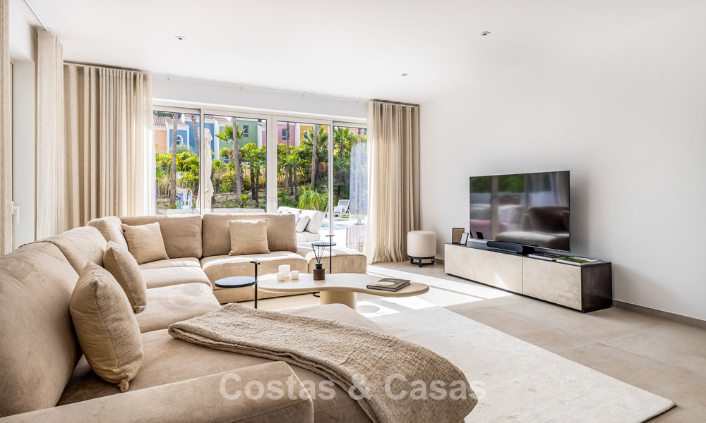 2 contemporary luxury villas for sale, located next to each other just 400m from the beach in Casares Costa, Costa del Sol 788025