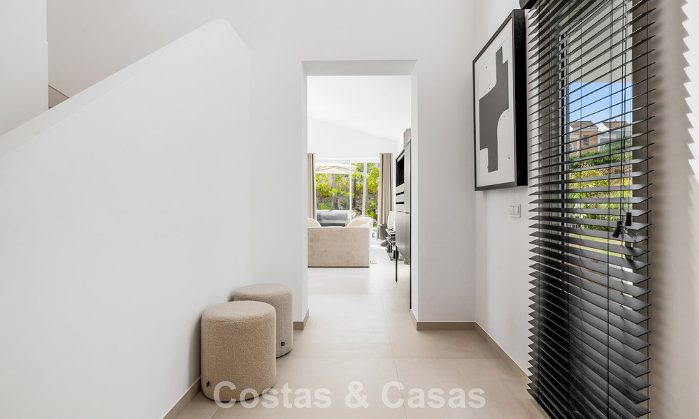 2 contemporary luxury villas for sale, located next to each other just 400m from the beach in Casares Costa, Costa del Sol 788078