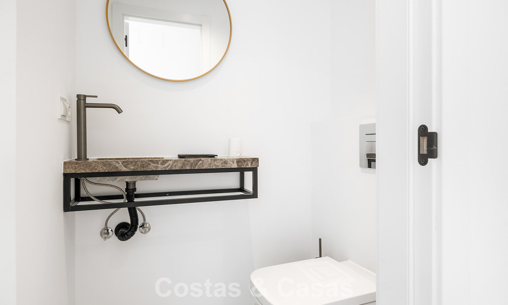 2 contemporary luxury villas for sale, located next to each other just 400m from the beach in Casares Costa, Costa del Sol 788081