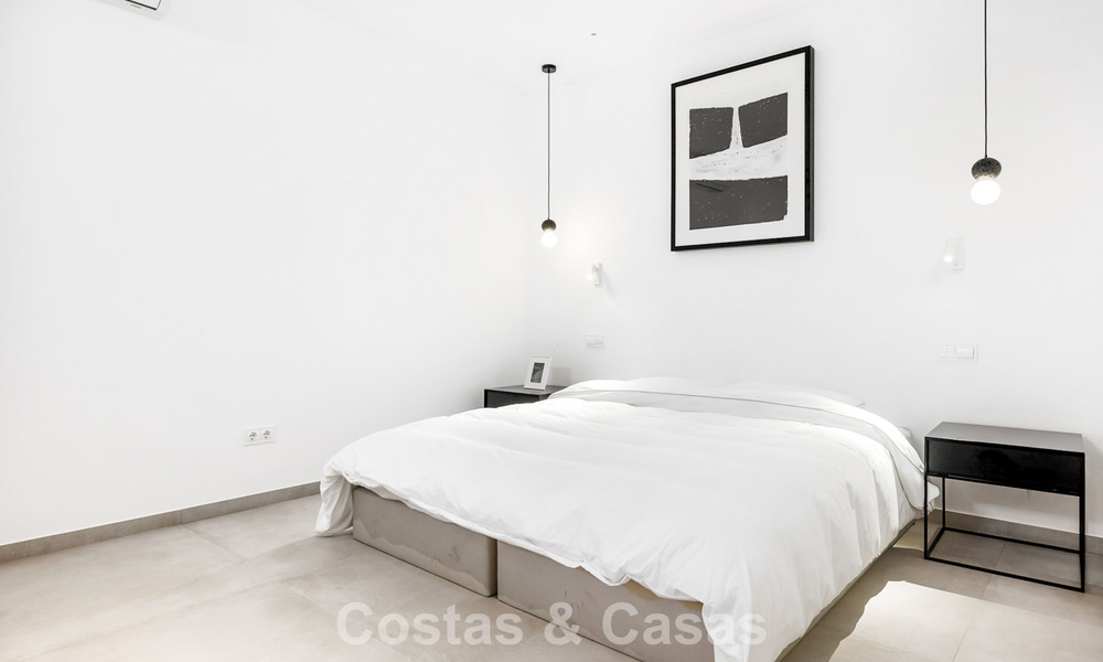 2 contemporary luxury villas for sale, located next to each other just 400m from the beach in Casares Costa, Costa del Sol 788086