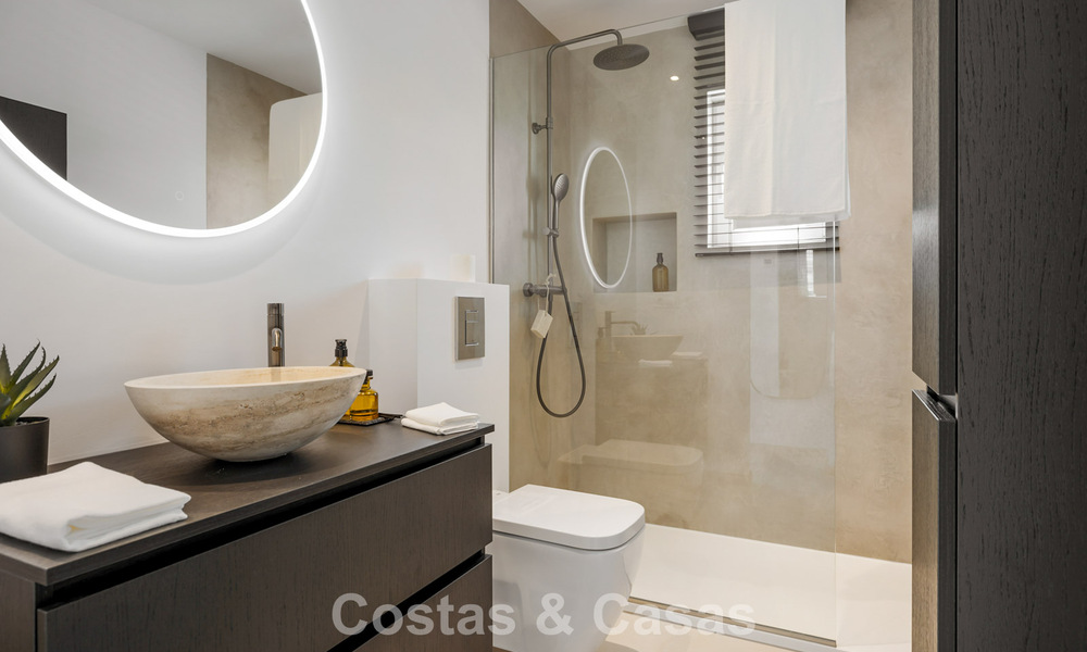 2 contemporary luxury villas for sale, located next to each other just 400m from the beach in Casares Costa, Costa del Sol 788094