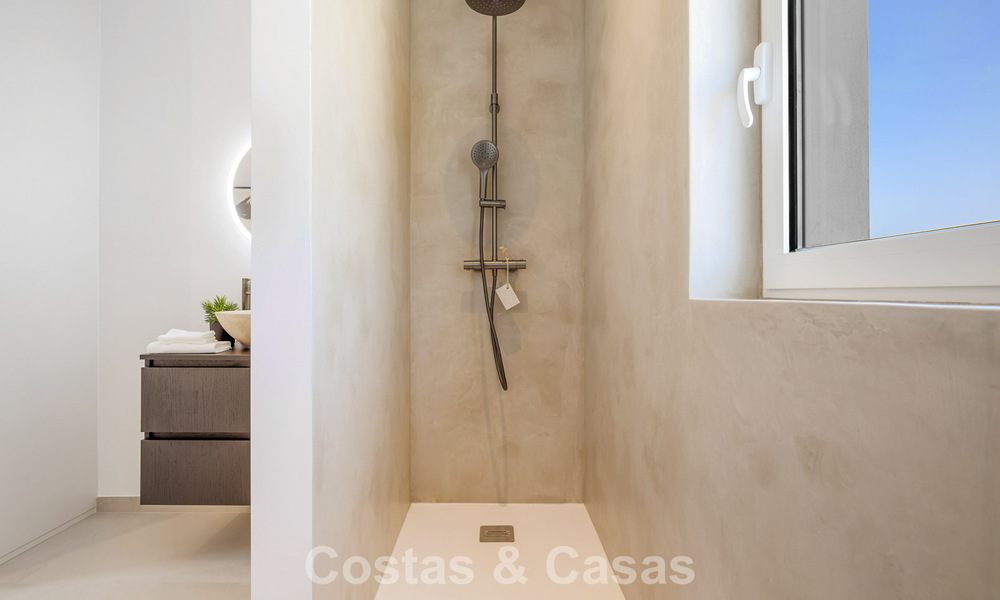 2 contemporary luxury villas for sale, located next to each other just 400m from the beach in Casares Costa, Costa del Sol 788099