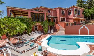 Stately luxury villa for sale in a classic Andalusian style in a gated, prestigious urbanization in Benahavis - Marbella 787976 