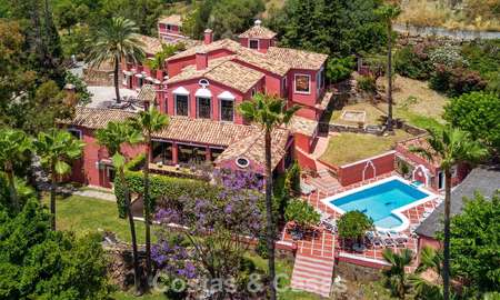 Stately luxury villa for sale in a classic Andalusian style in a gated, prestigious urbanization in Benahavis - Marbella 787984