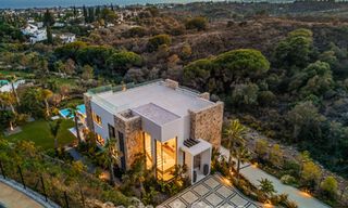 Ready to move in, high-end designer villa with sea views for sale on Marbella's Golden Mile 788137 