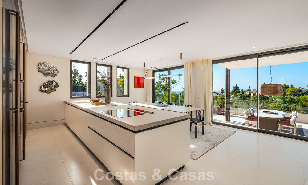 Modernist luxury villa with sea views for sale on Marbella's Golden Mile 788169