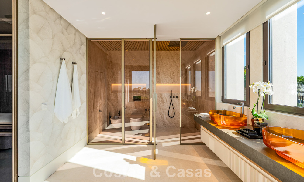 Modernist luxury villa with sea views for sale on Marbella's Golden Mile 788172