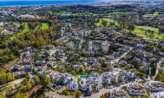 Apartments for sale in a gated complex in Nueva Andalucia, Marbella 788734 