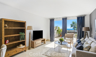 Apartments for sale in a gated complex in Nueva Andalucia, Marbella 788751 