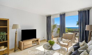 Apartments for sale in a gated complex in Nueva Andalucia, Marbella 788754 