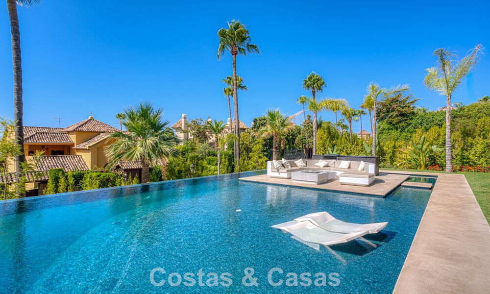 Remarkable neoclassical palace for sale in the prestigious gated community of Sierra Blanca, Marbella 788207