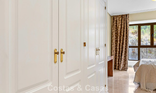 Move-in ready corner apartment for sale in a golf resort in the hills of Marbella - Benahavis 788265 