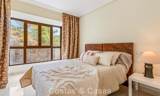 Move-in ready corner apartment for sale in a golf resort in the hills of Marbella - Benahavis 788266 